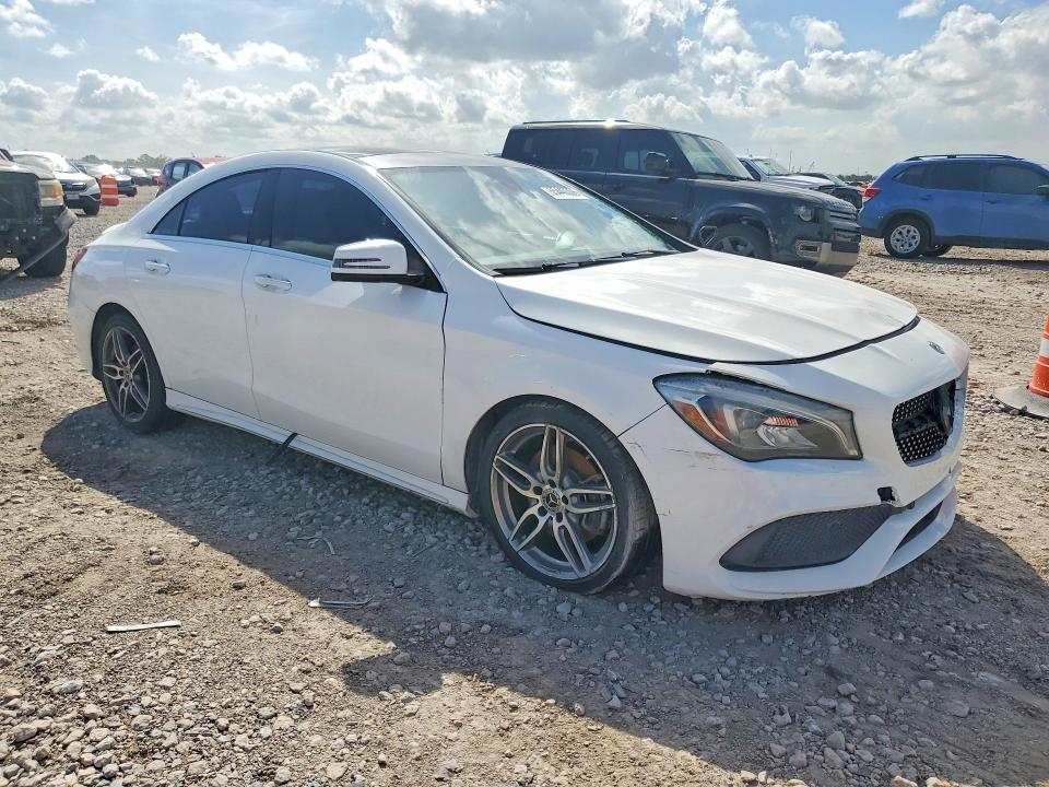 Photo 4 from auction – 2019 MERCEDES-BENZ CLA with VIN WDDSJ4EB2KN729877