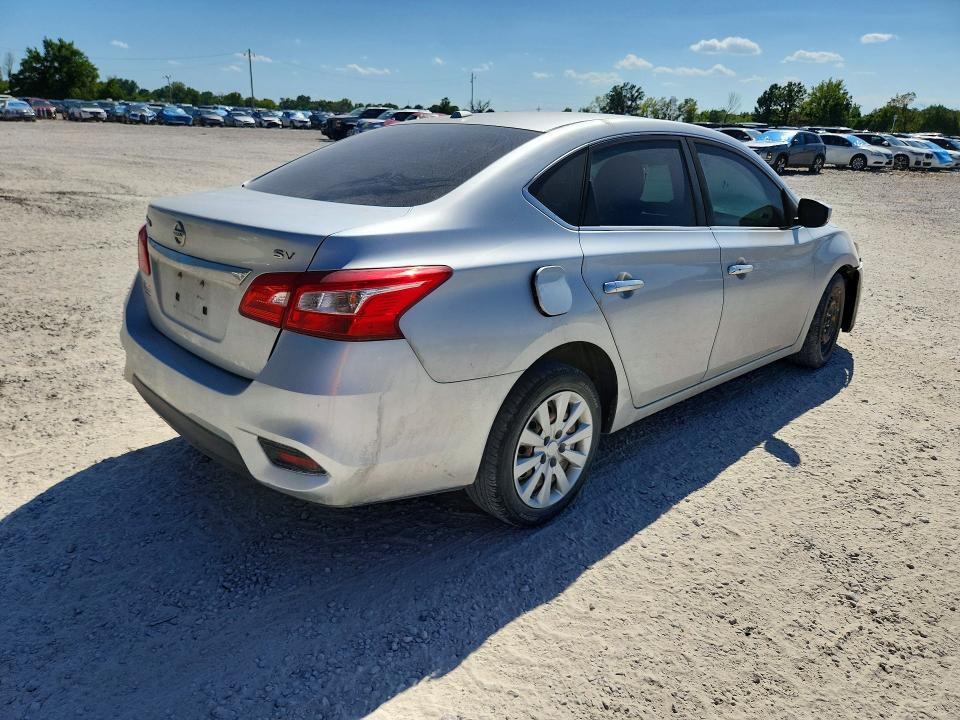 Photo 3 from auction – 2017 NISSAN SENTRA with VIN 3N1AB7AP7HY351091