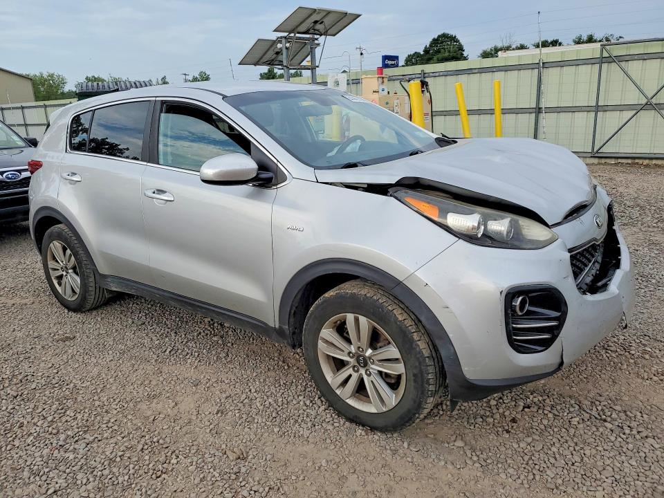 Photo 4 from auction – 2018 KIA SPORTAGE with VIN KNDPMCAC6J7446935