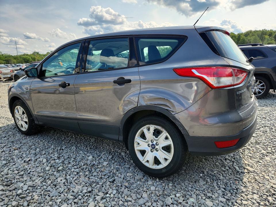 Photo 2 from auction – 2013 FORD ESCAPE with VIN 1FMCU0F70DUA82747