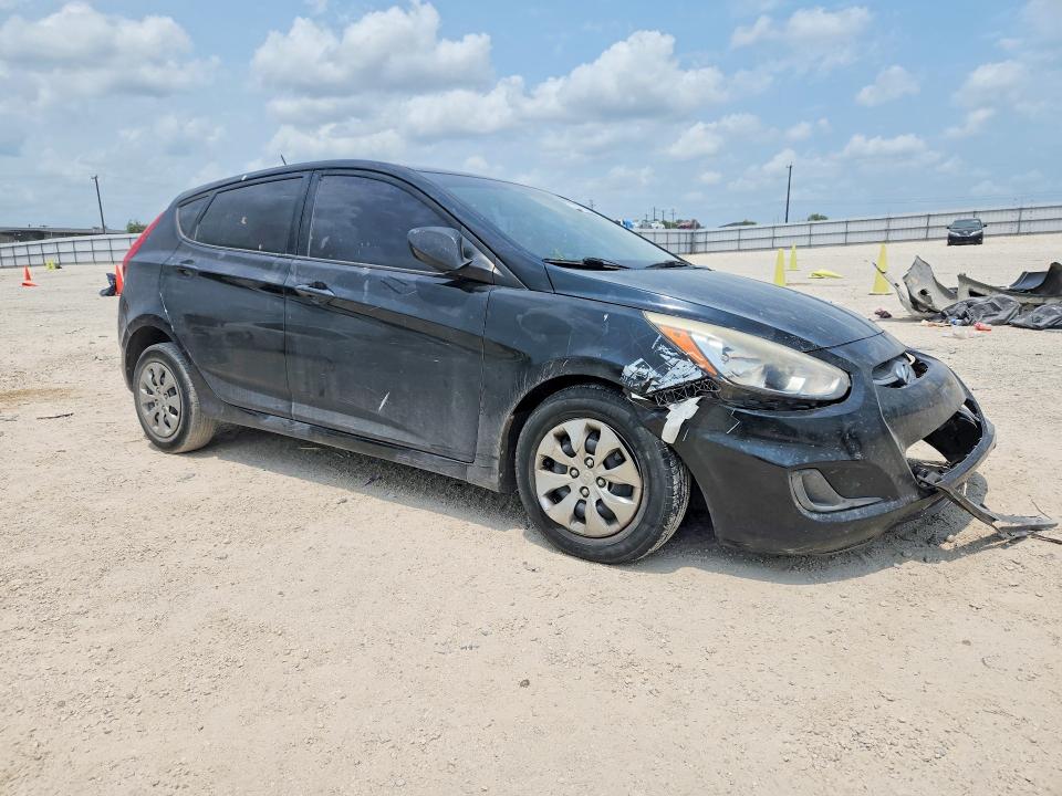 Photo 4 from auction – 2017 HYUNDAI ACCENT with VIN KMHCT5AE4HU315637
