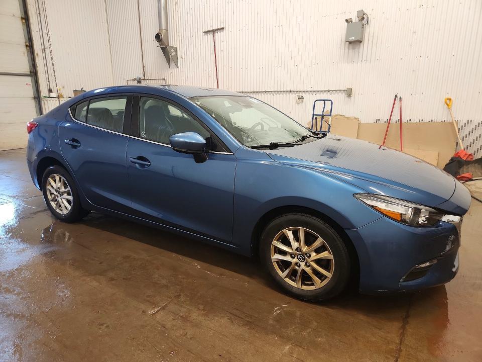Photo 4 from auction – 2018 MAZDA 3 with VIN JM1BN1V78J1161908