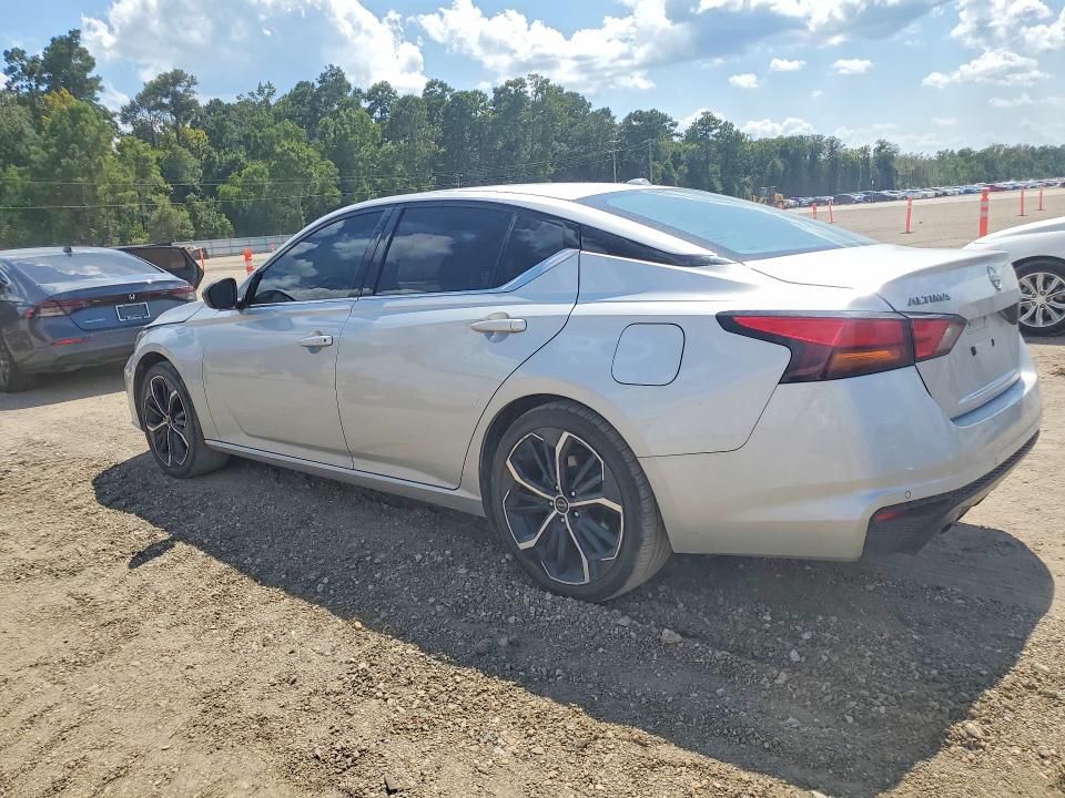 Photo 2 from auction – 2024 NISSAN ALTIMA with VIN 1N4BL4CV7RN369765
