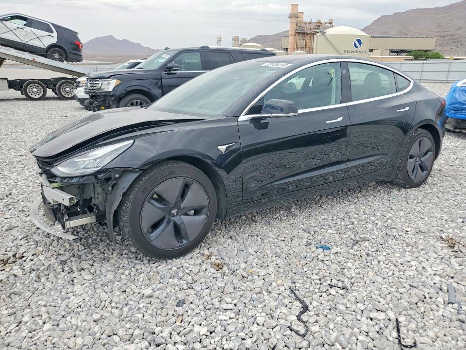 TESLA MODEL 3 2018 с VIN 5YJ3E1EAXJF042216 - Фото с аукциона