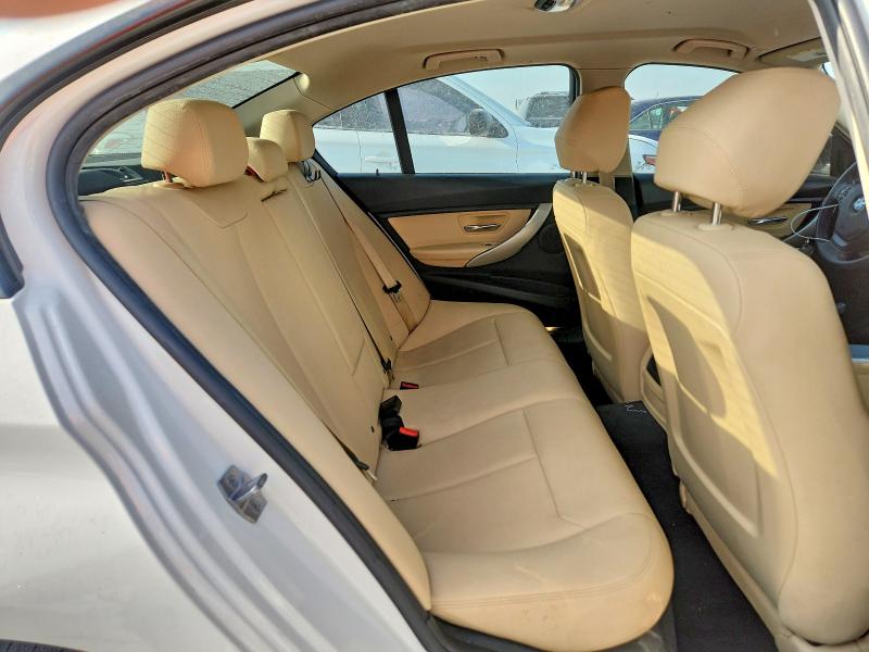 Photo 10 from auction – 2018 BMW 320 with VIN WBA8E1G5XJNU89956