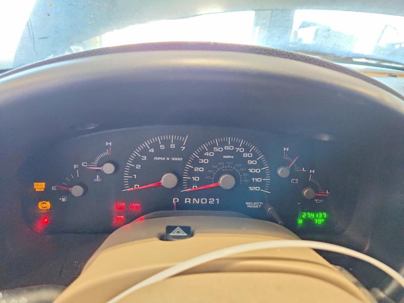 Photo 9 from auction – 2003 FORD EXPEDITION with VIN 1FMPU16L23LC13587