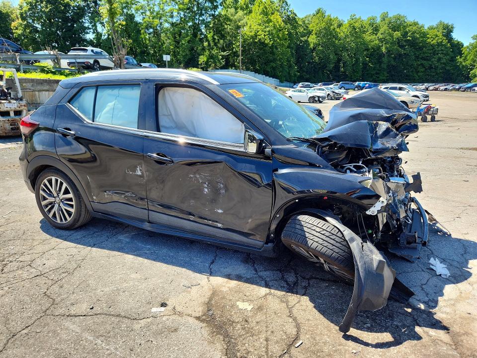 Photo 4 from auction – 2021 NISSAN KICKS with VIN 3N1CP5CV1ML482423