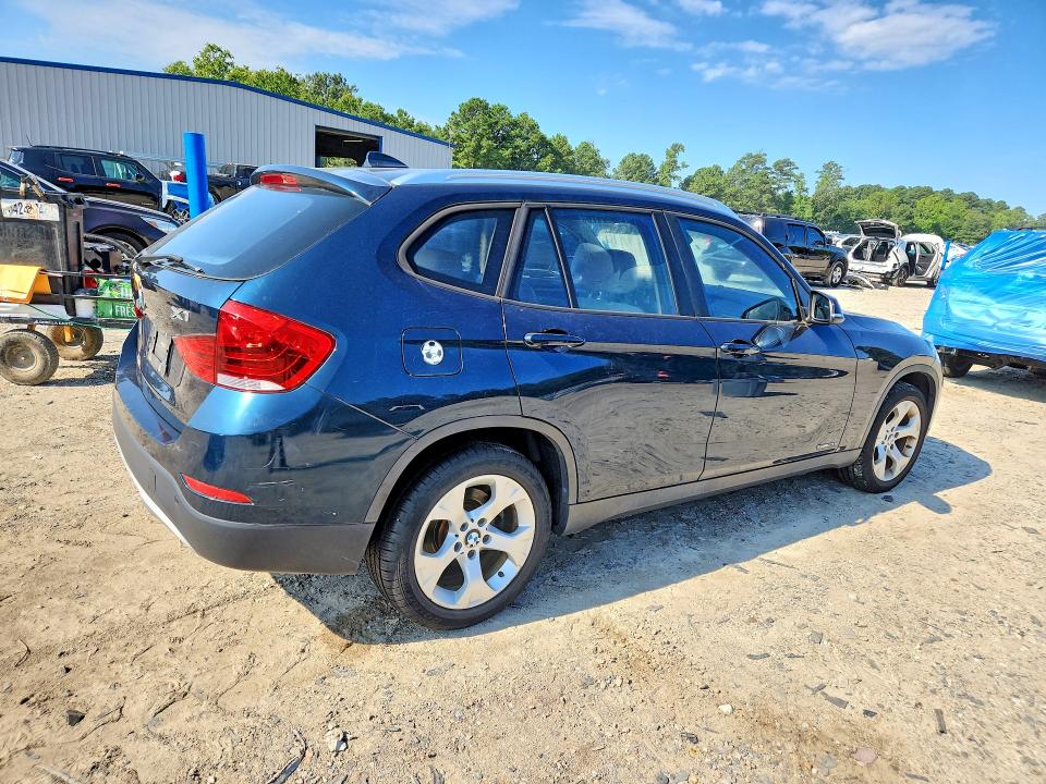 Photo 3 from auction – 2014 BMW X1 with VIN WBAVM1C57EVW55853