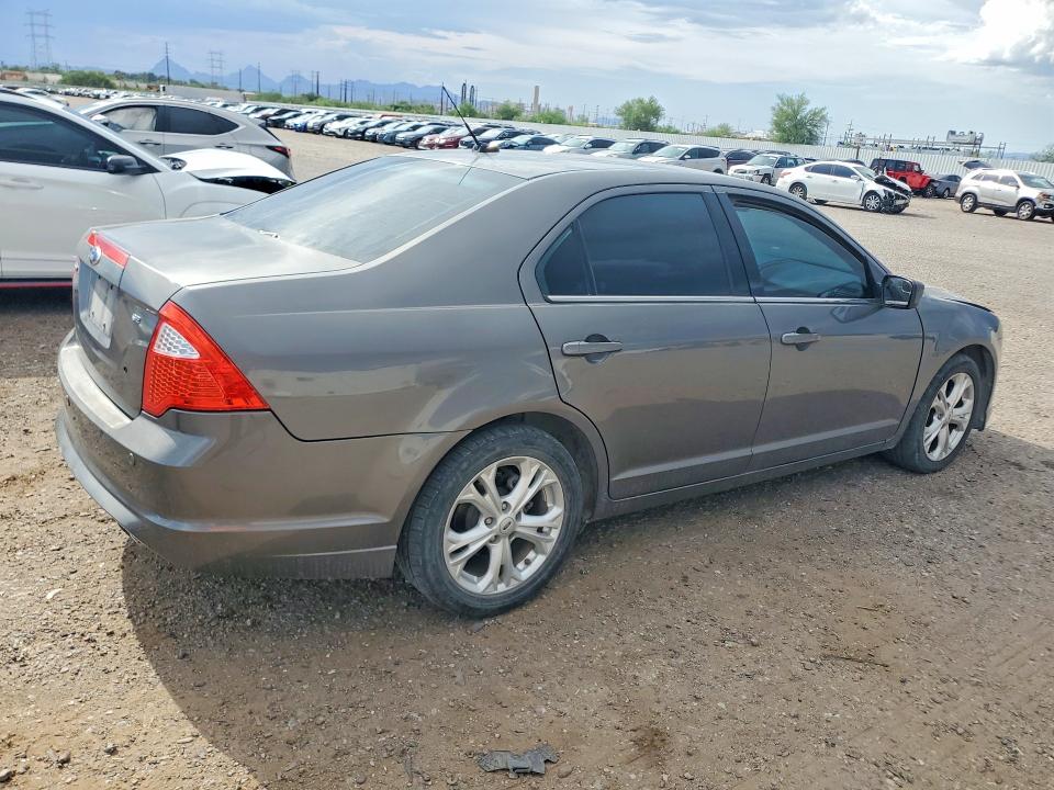 Photo 3 from auction – 2012 FORD FUSION with VIN 3FAHP0HA5CR109074
