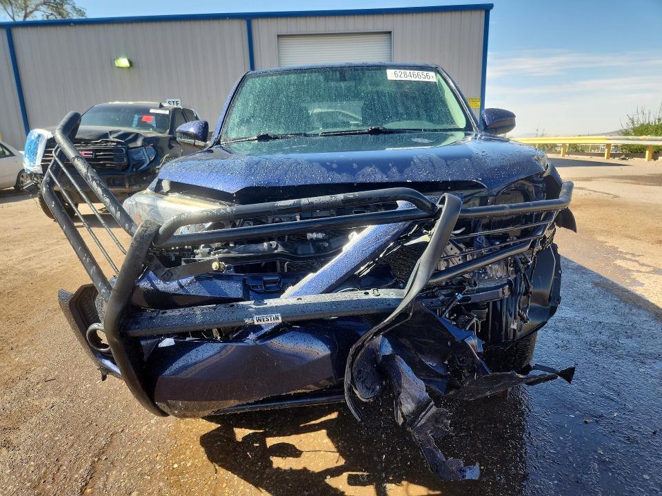 Photo 5 from auction – 2016 TOYOTA 4RUNNER with VIN JTEBU5JR4G5304397