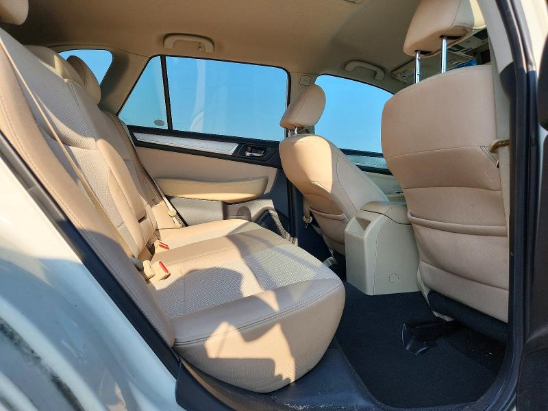 Photo 11 from auction – 2016 SUBARU OUTBACK with VIN 4S4BSACC0G3215820