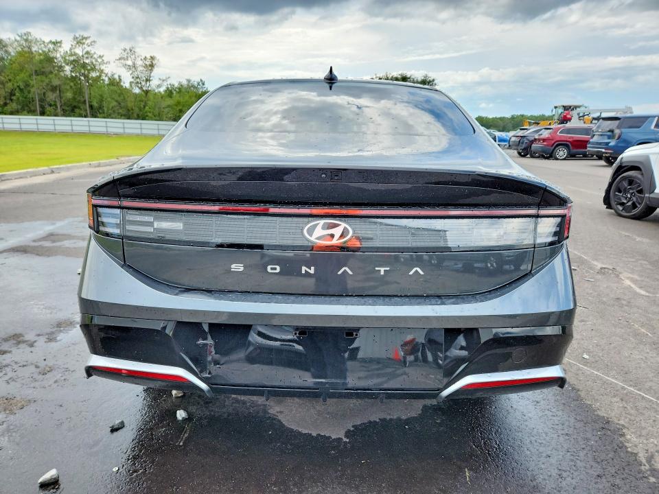 Photo 6 from auction – 2026 HYUNDAI SONATA with VIN KMHL64JA3TA572202