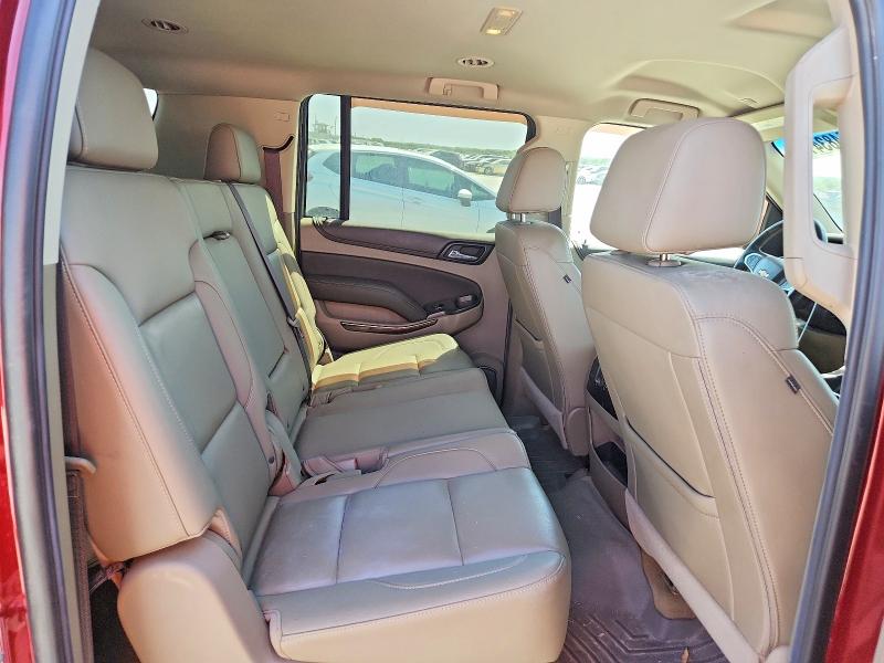 Photo 11 from auction – 2017 CHEVROLET SUBURBAN with VIN 1GNSCHKC4HR336156