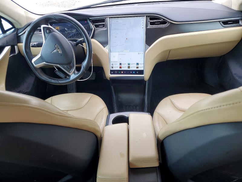 Photo 8 from auction – 2015 TESLA MODEL S with VIN 5YJSA1E23FF103073