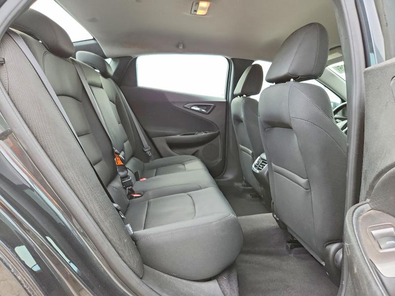 Photo 10 from auction – 2017 CHEVROLET MALIBU with VIN 1G1ZE5ST3HF139392