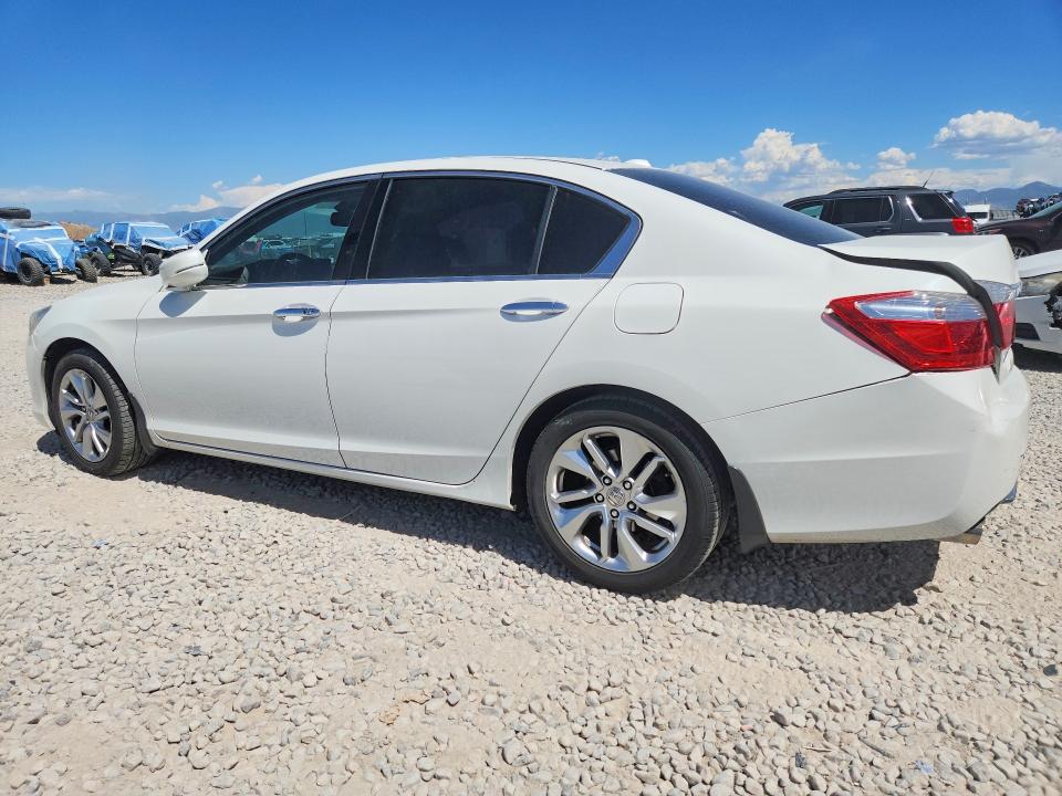 Photo 2 from auction – 2015 HONDA ACCORD with VIN 1HGCR3F91FA004086