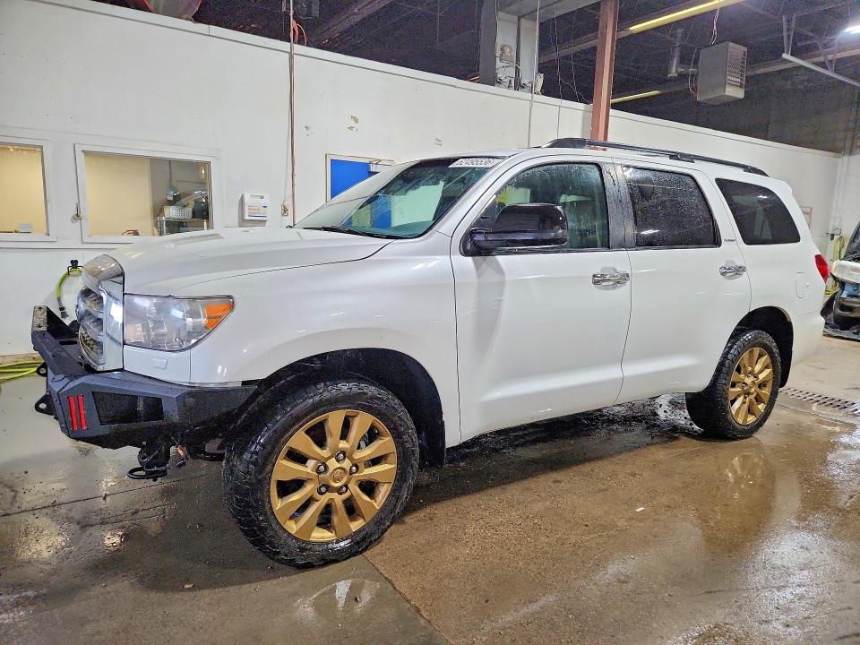 TOYOTA SEQUOIA 2013 with VIN 5TDDW5G10DS084576 - Photo from auction