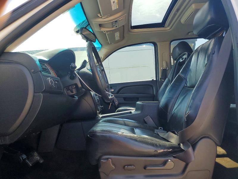 Photo 7 from auction – 2012 CHEVROLET TAHOE with VIN 1GNSCBE04CR162418