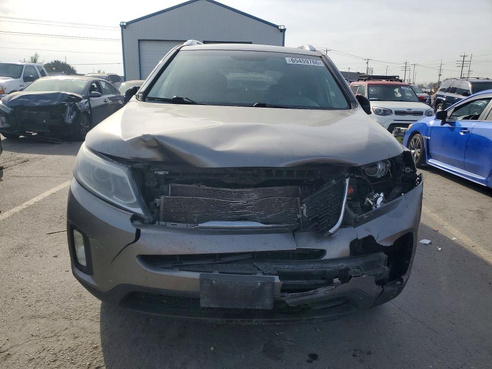 Photo 5 from auction – 2014 KIA SORENTO with VIN 5XYKTCA64EG506856