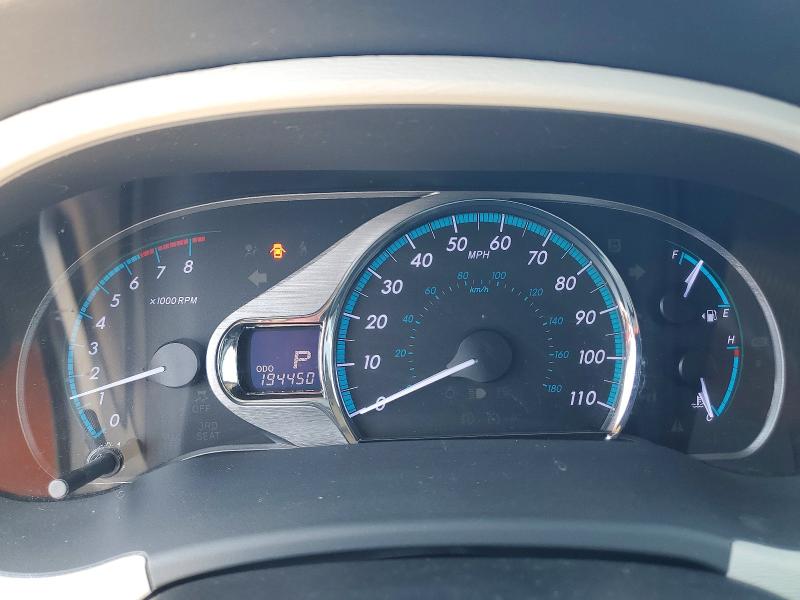 Photo 9 from auction – 2012 TOYOTA SIENNA with VIN 5TDDK3DC6CS046757