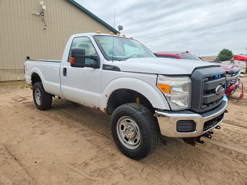 Photo 4 from auction – 2016 FORD F350 with VIN 1FTRF3B69GEB07182