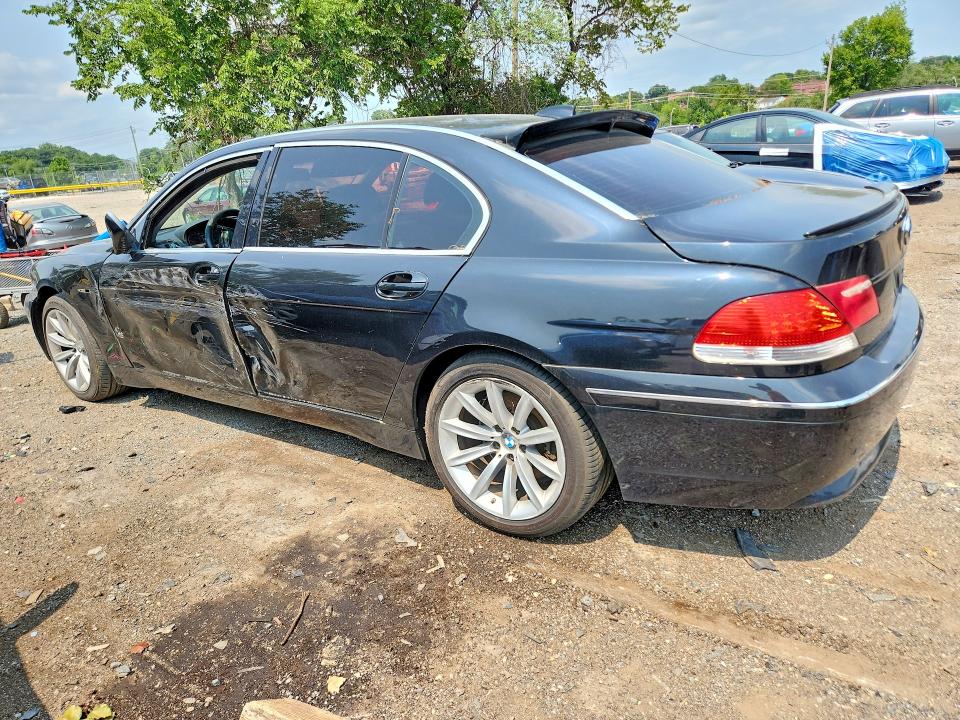 Photo 2 from auction – 2003 BMW 745 with VIN WBAGN63453DS43895