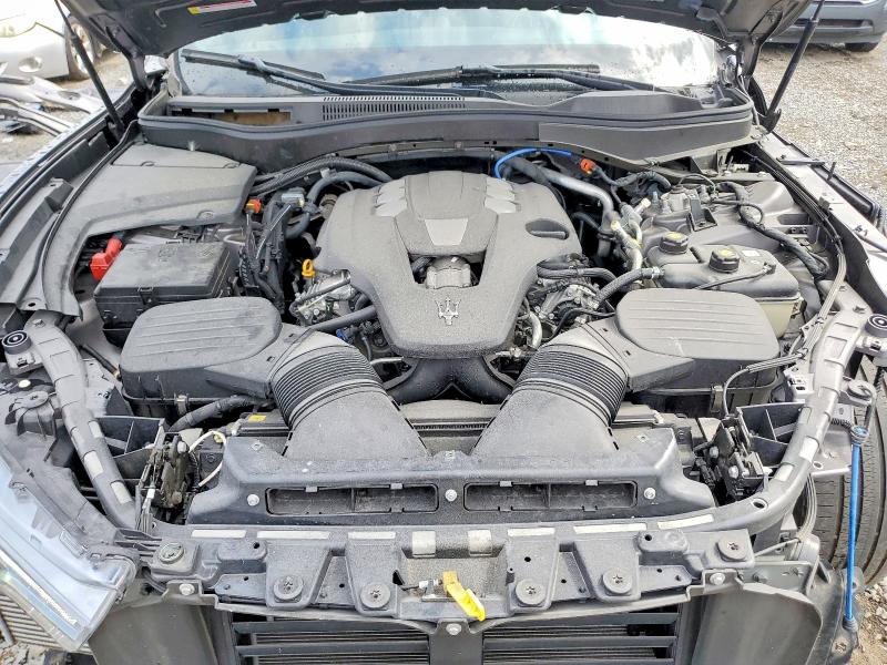 Zdjęcie 12 z aukcji – 2024 MASERATI LEVANTE z VIN ZN661XUM3RX446580