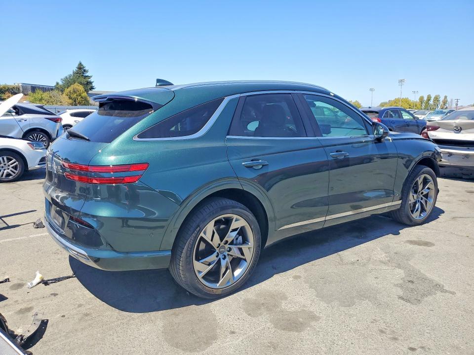 Photo 3 from auction – 2024 GENESIS ELECTRIFIED GV70 with VIN 5NMMCET15RH001569