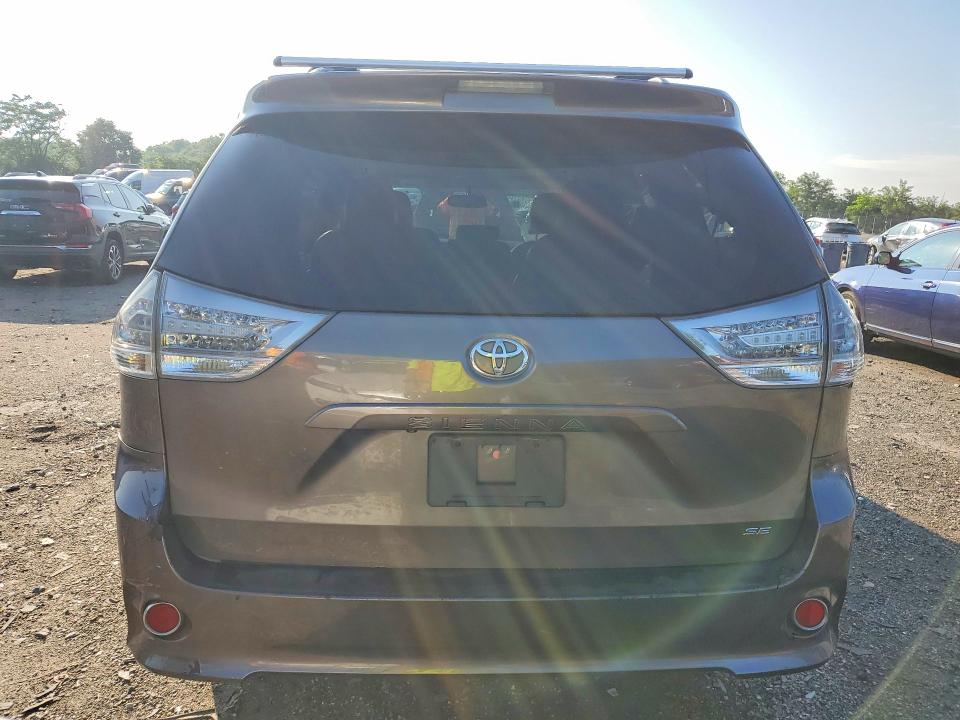 Photo 6 from auction – 2012 TOYOTA SIENNA with VIN 5TDXK3DC5CS240709