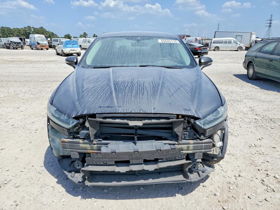 Photo 5 from auction – 2016 FORD FUSION with VIN 3FA6P0HD3GR396065