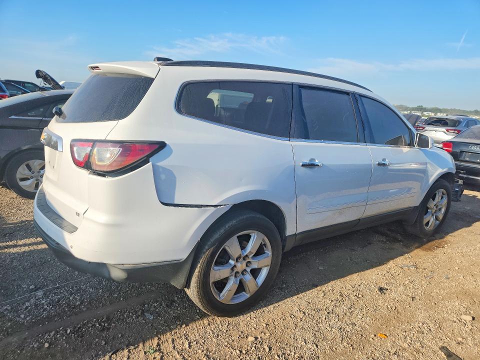Zdjęcie 3 z aukcji – 2017 CHEVROLET TRAVERSE z VIN 1GNKRGKD3HJ235531