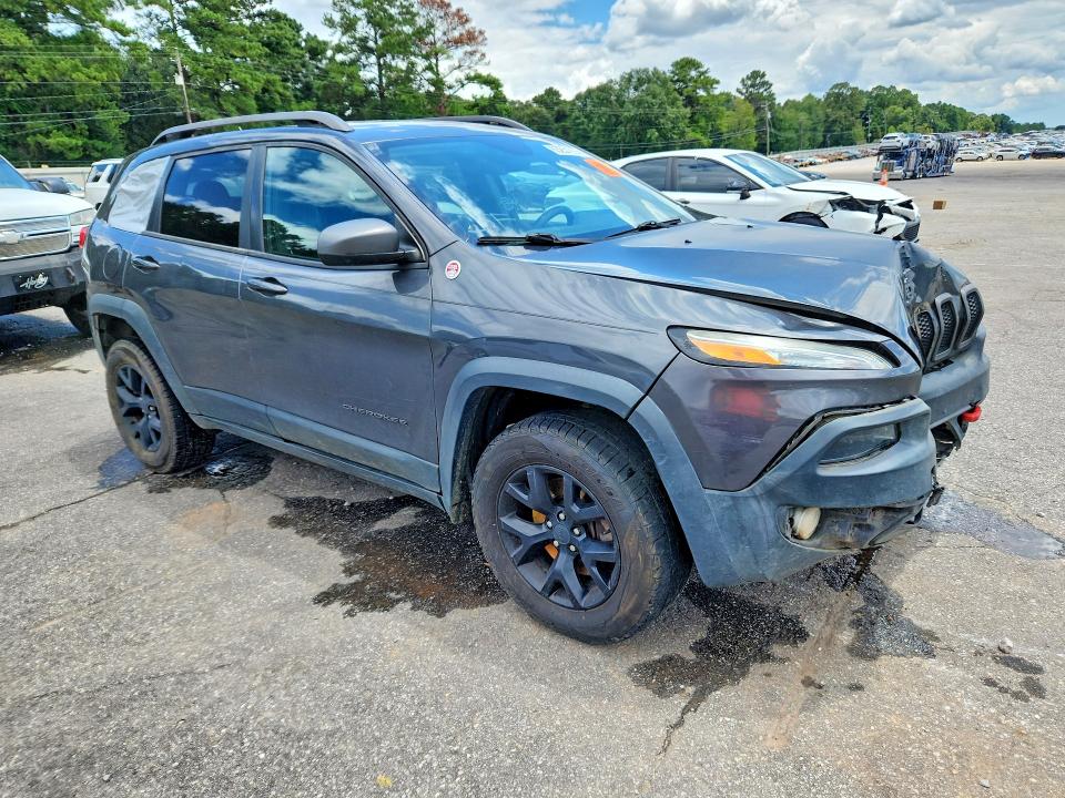 Photo 4 from auction – 2016 JEEP CHEROKEE with VIN 1C4PJMBS4GW255159