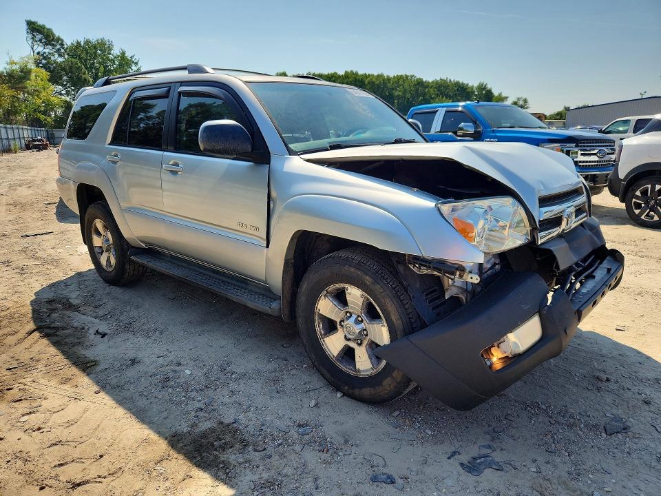 Photo 4 from auction – 2005 TOYOTA 4RUNNER with VIN JTEBU14R658030734