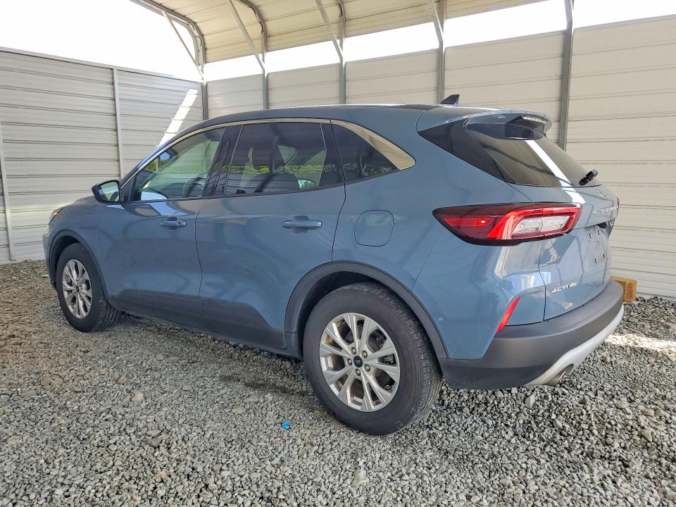 Photo 2 from auction – 2023 FORD ESCAPE with VIN 1FMCU0GN4PUA26439