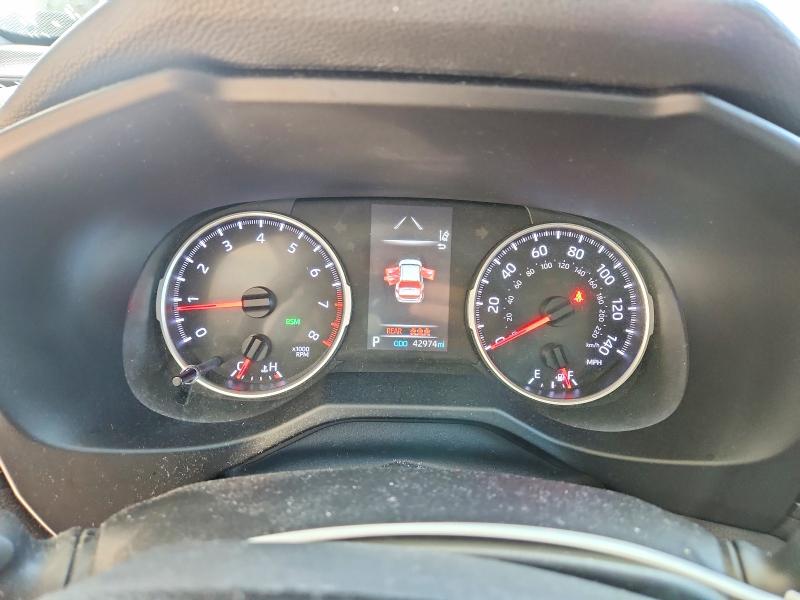 Photo 9 from auction – 2021 TOYOTA RAV4 with VIN 2T3W1RFV0MC134511