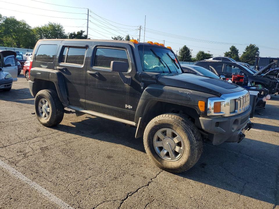 Photo 4 from auction – 2007 HUMMER H3 with VIN 5GTDN13E178221725