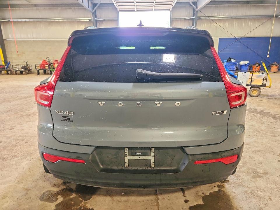 Photo 6 from auction – 2021 VOLVO XC40 with VIN YV4162UM8M2616886