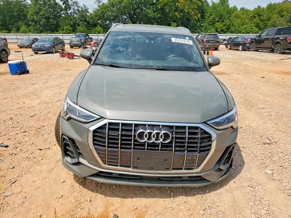 Фото 5 с аукциона – 2021 AUDI Q3 с VIN WA1EECF38M1152001