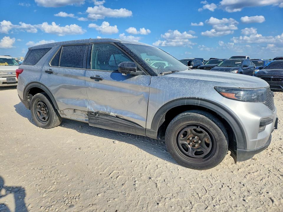 Photo 4 from auction – 2024 FORD EXPLORER with VIN 1FM5K8AB3RGA64337