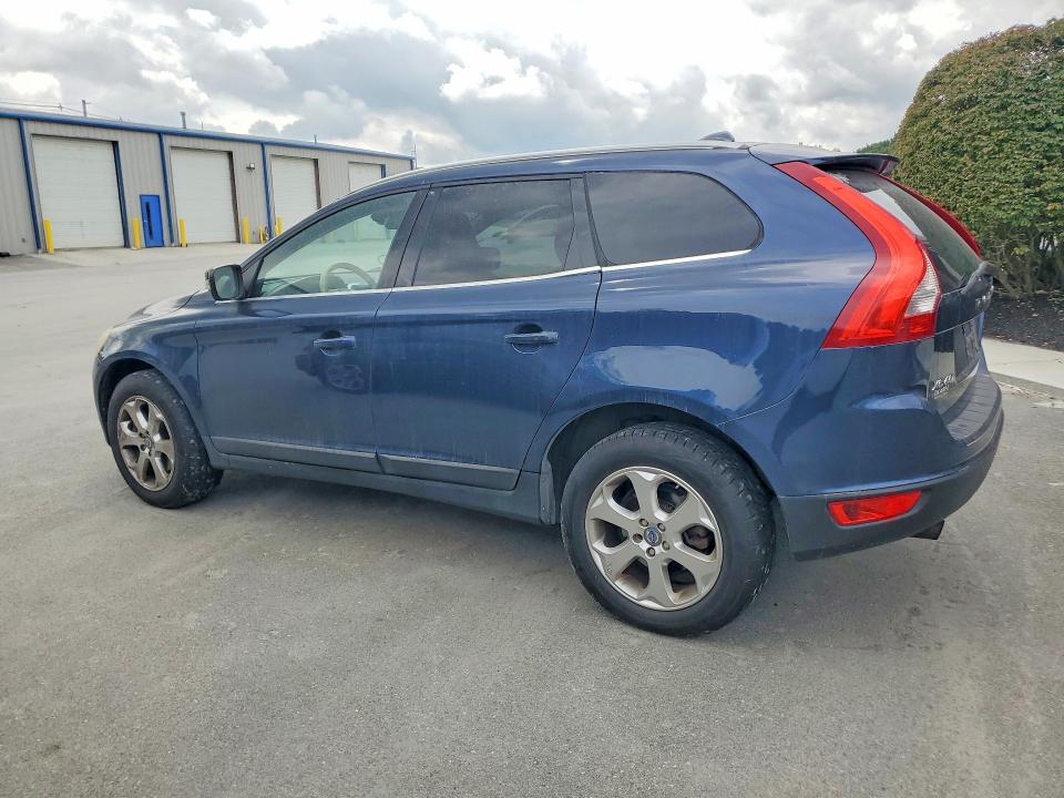 Photo 2 from auction – 2013 VOLVO XC60 with VIN YV4940DZXD2420540