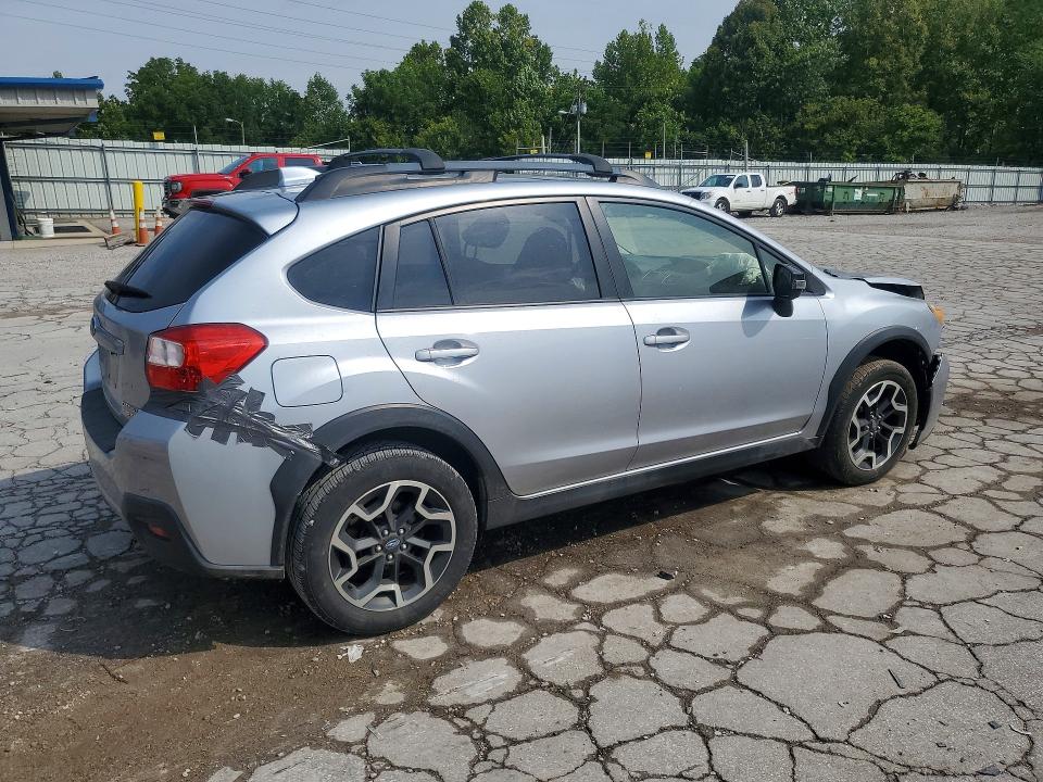 Photo 3 from auction – 2016 SUBARU CROSSTREK with VIN JF2GPANC0G8324307