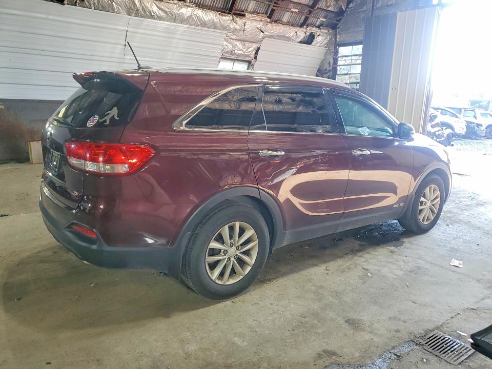 Zdjęcie 3 z aukcji – 2017 KIA SORENTO z VIN 5XYPGDA53HG240287