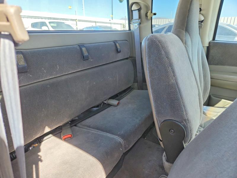 Photo 11 from auction – 2002 DODGE DAKOTA with VIN 1B7GL32XX2S708622