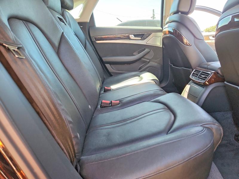 Photo 10 from auction – 2014 AUDI A8 with VIN WAUAGAFD7EN013044
