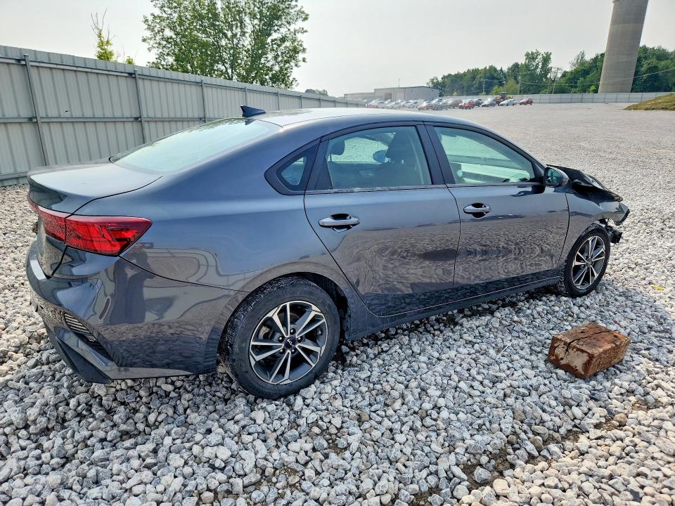 Photo 3 from auction – 2024 KIA FORTE with VIN 3KPF24AD2RE770508