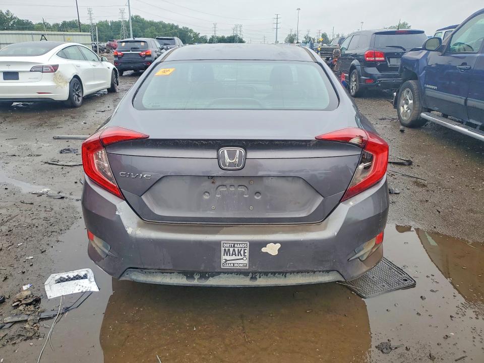 Photo 6 from auction – 2016 HONDA CIVIC with VIN 19XFC2F79GE035266