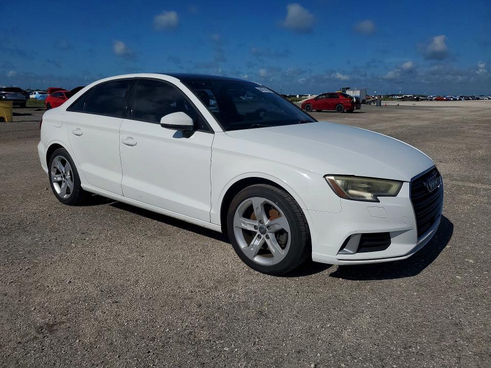 Photo 4 from auction – 2017 AUDI A3 with VIN WAUAUGFF8H1027091