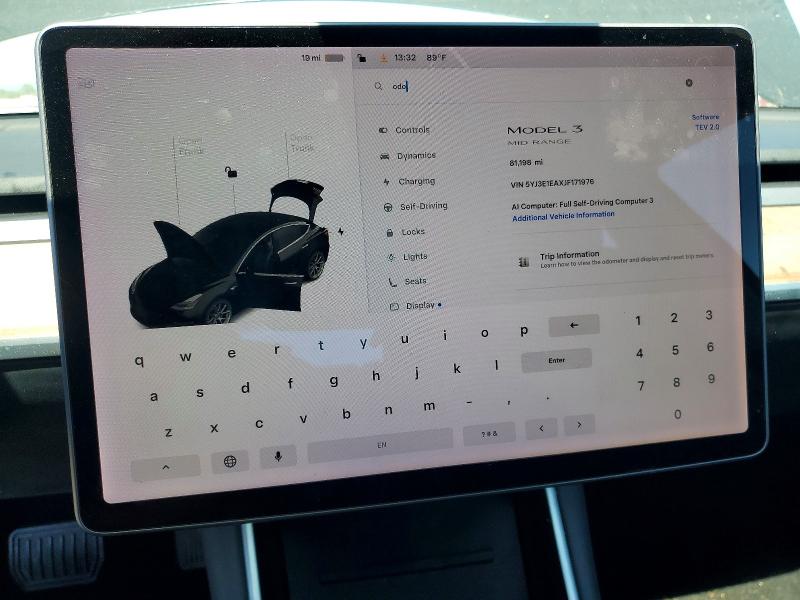 Photo 9 from auction – 2018 TESLA MODEL 3 with VIN 5YJ3E1EAXJF171976