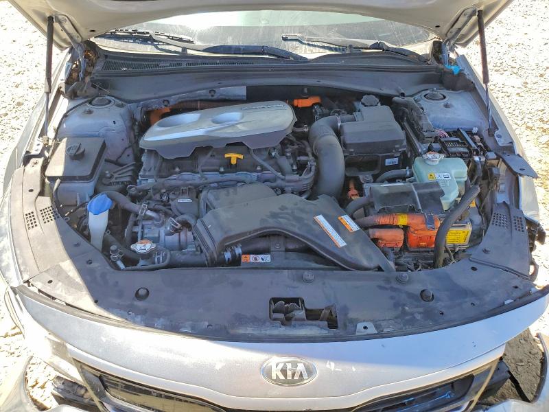 Photo 11 from auction – 2017 KIA OPTIMA with VIN KNAGT4LC9H5008676