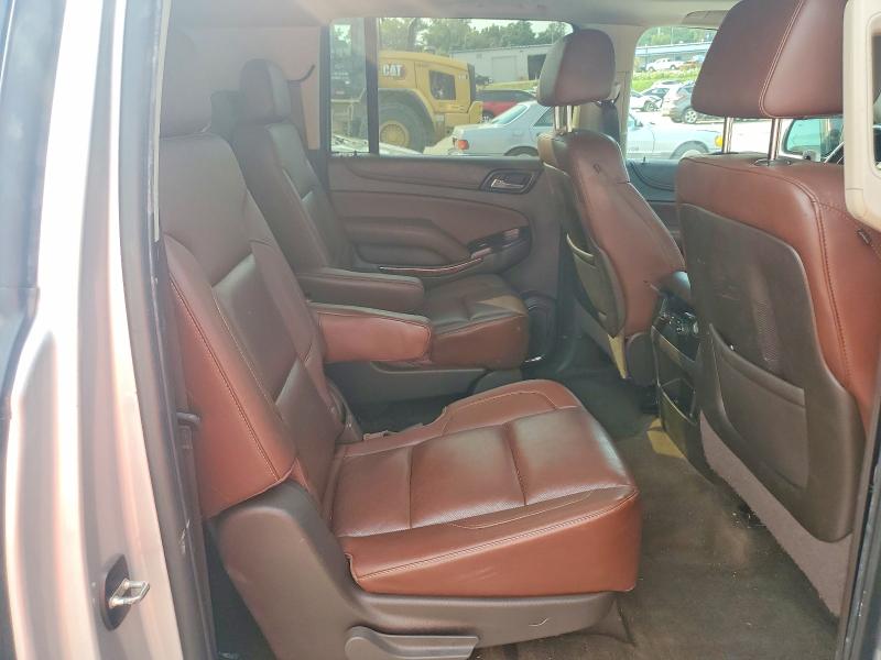 Photo 10 from auction – 2016 CHEVROLET SUBURBAN with VIN 1GNSKJKC8GR447995